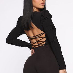 NWT • 'never back down' top